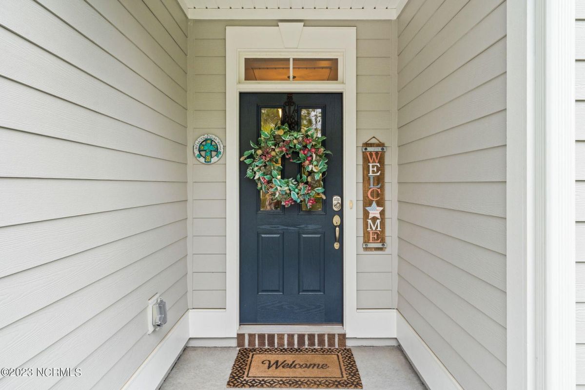 8700 Horse Nettle Drive