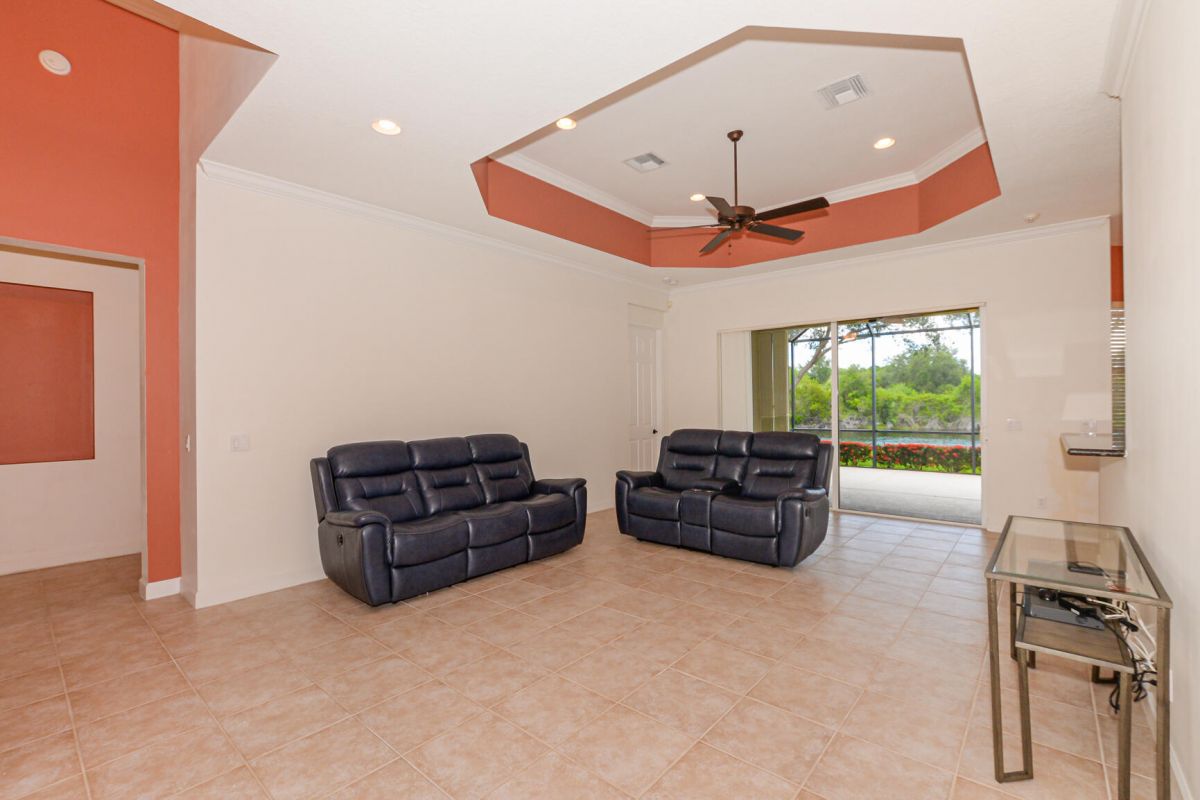 9264 Short Chip Circle