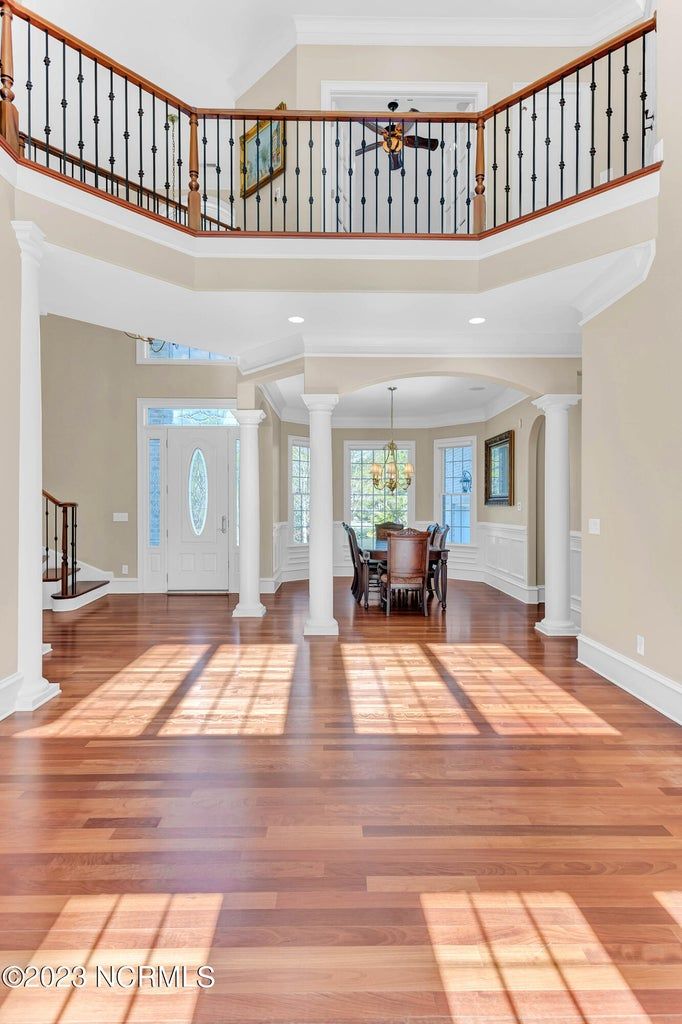 3871 Ridge Crest Drive