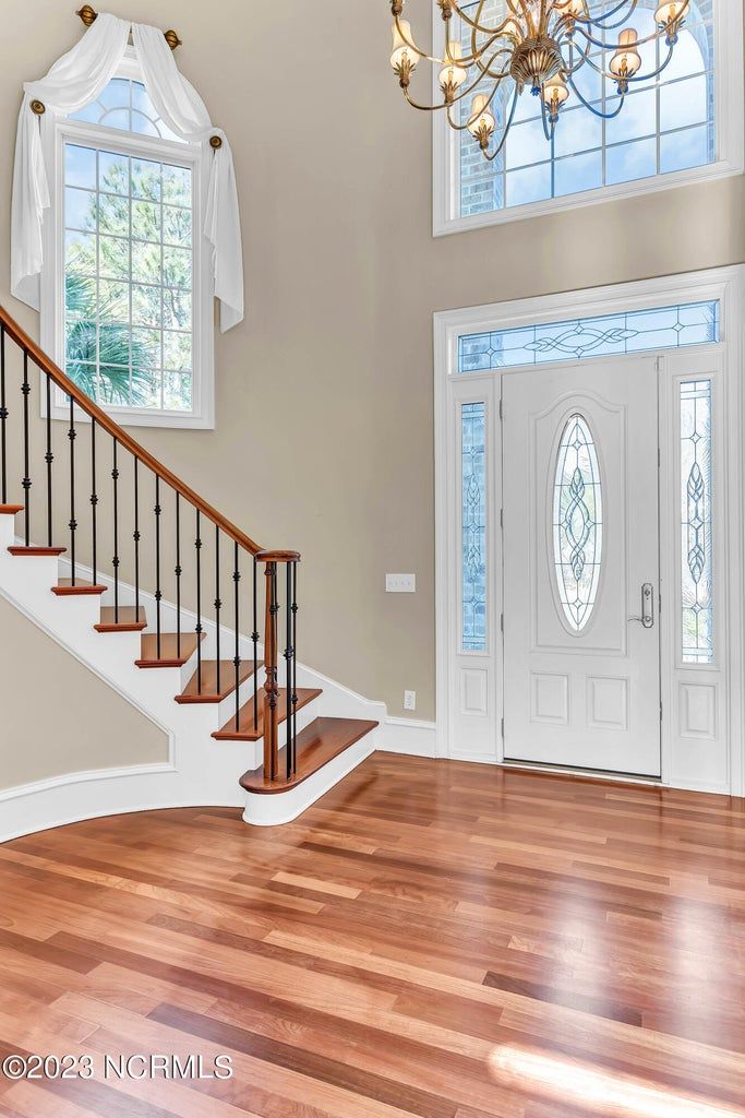 3871 Ridge Crest Drive