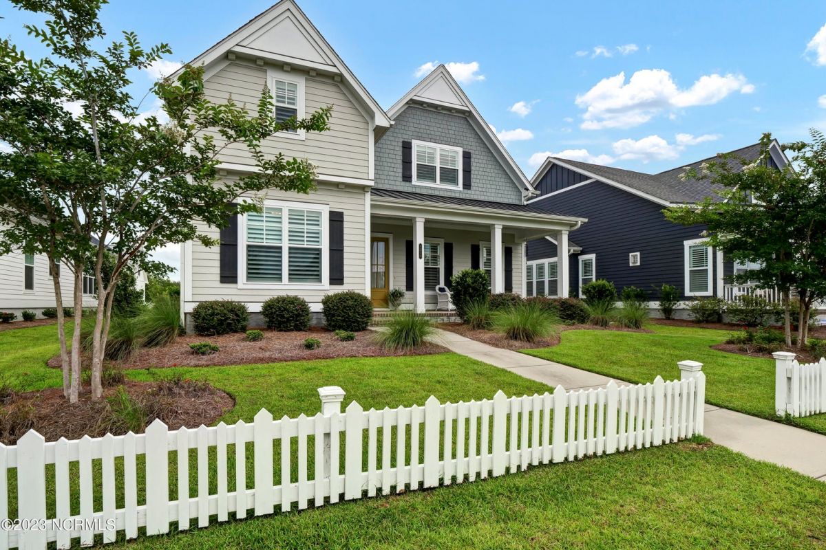 1210 Sleepy Oak Lane