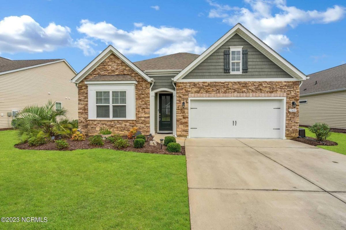 145 Calabash Lakes Boulevard