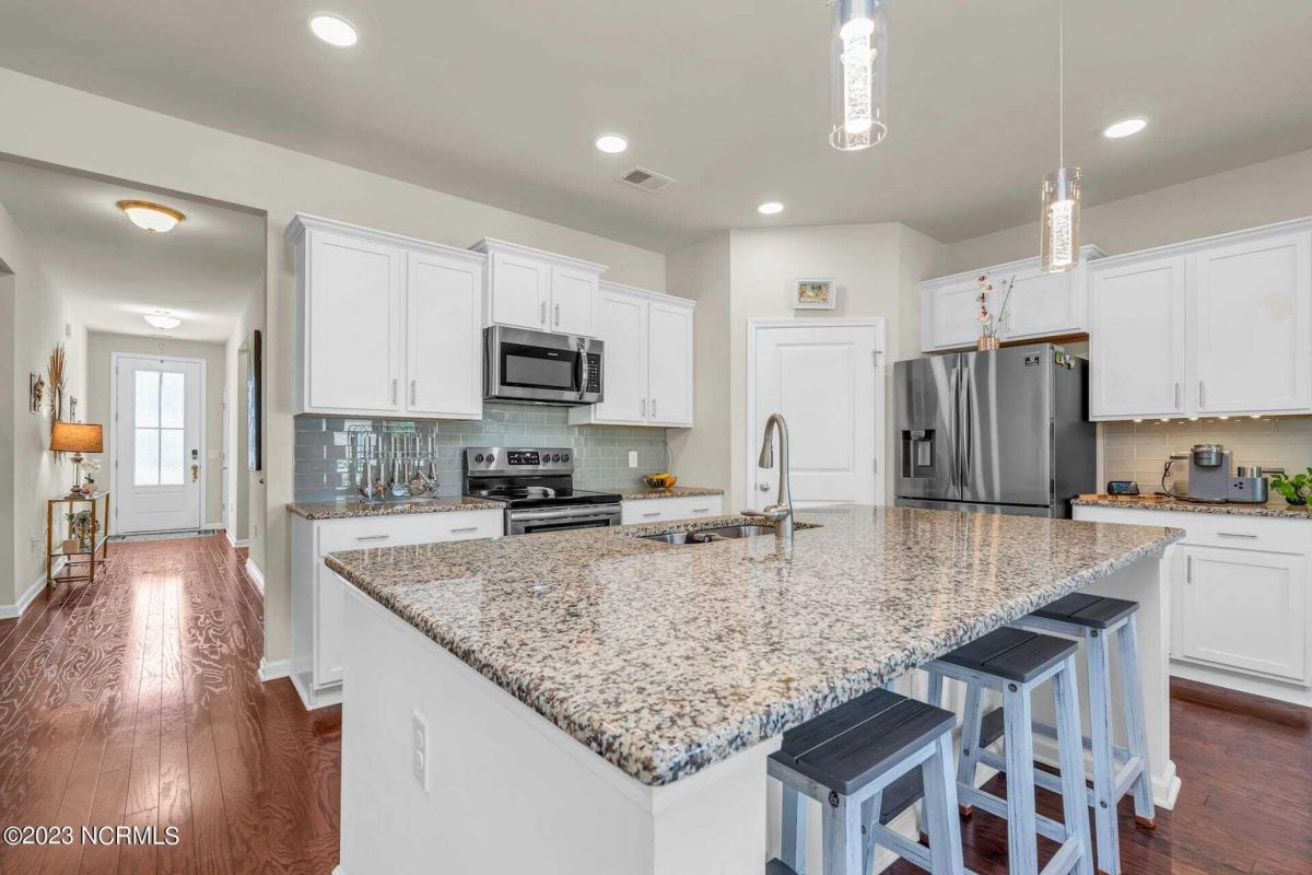 145 Calabash Lakes Boulevard