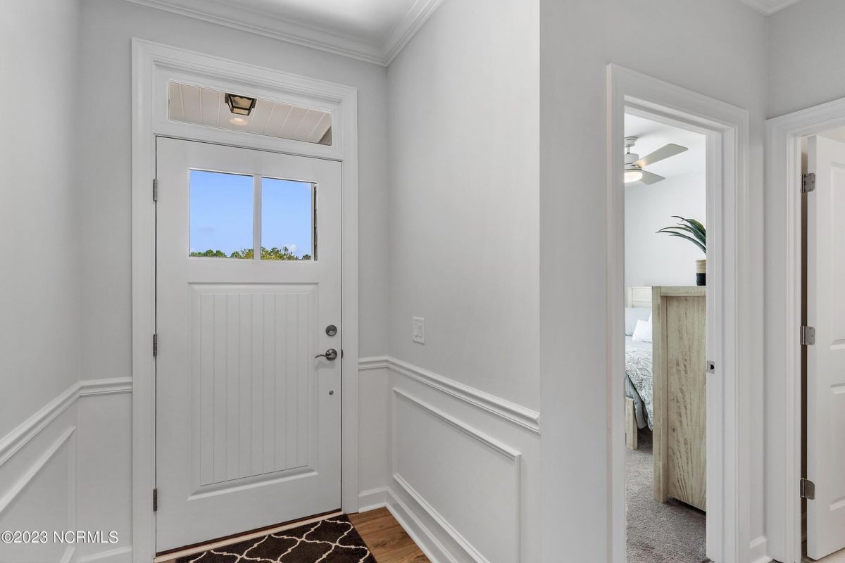 3240 Inland Cove Drive