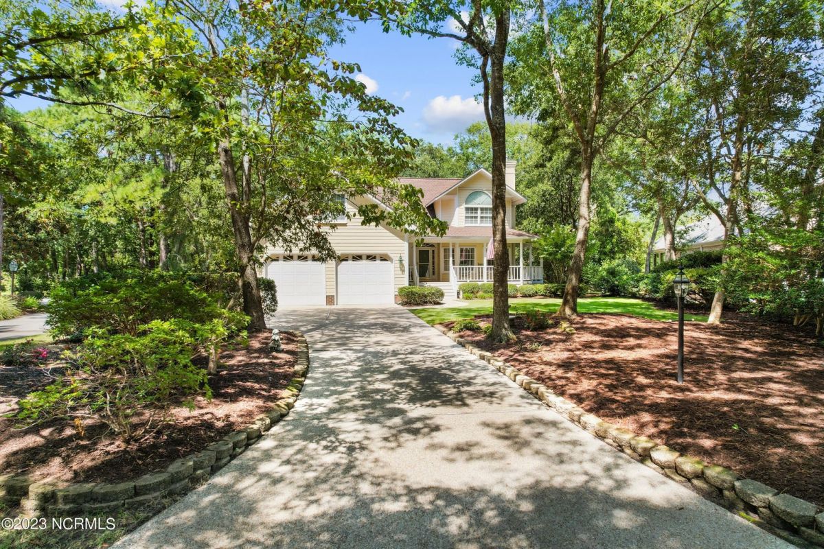 3322 Sawgrass Circle