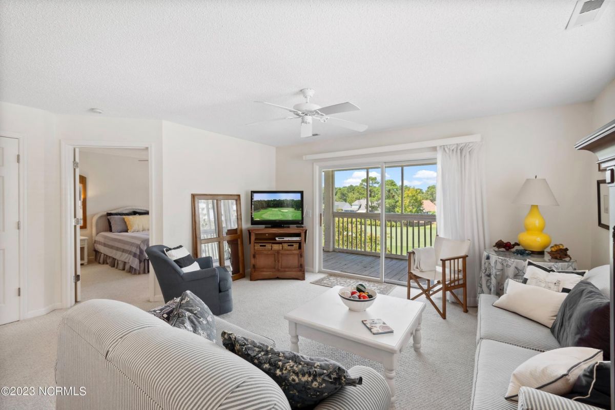 3350 Club Villas Drive