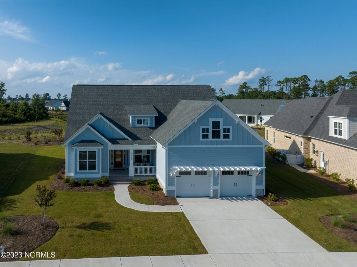 3210 Calusa Cove
