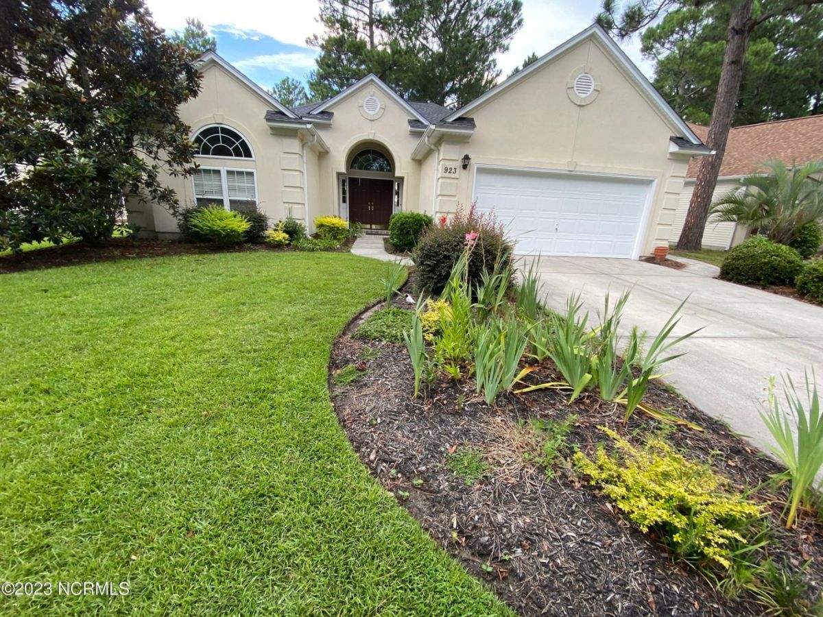 923 Sandpiper Bay Drive