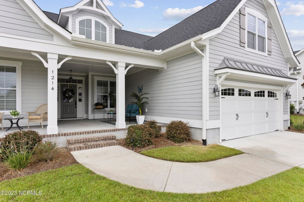 1214 Cross Water Circle