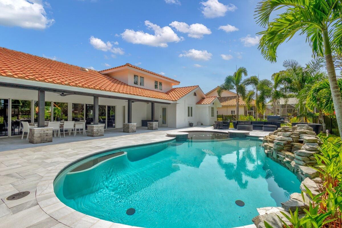 1324 Cottonwood Cove