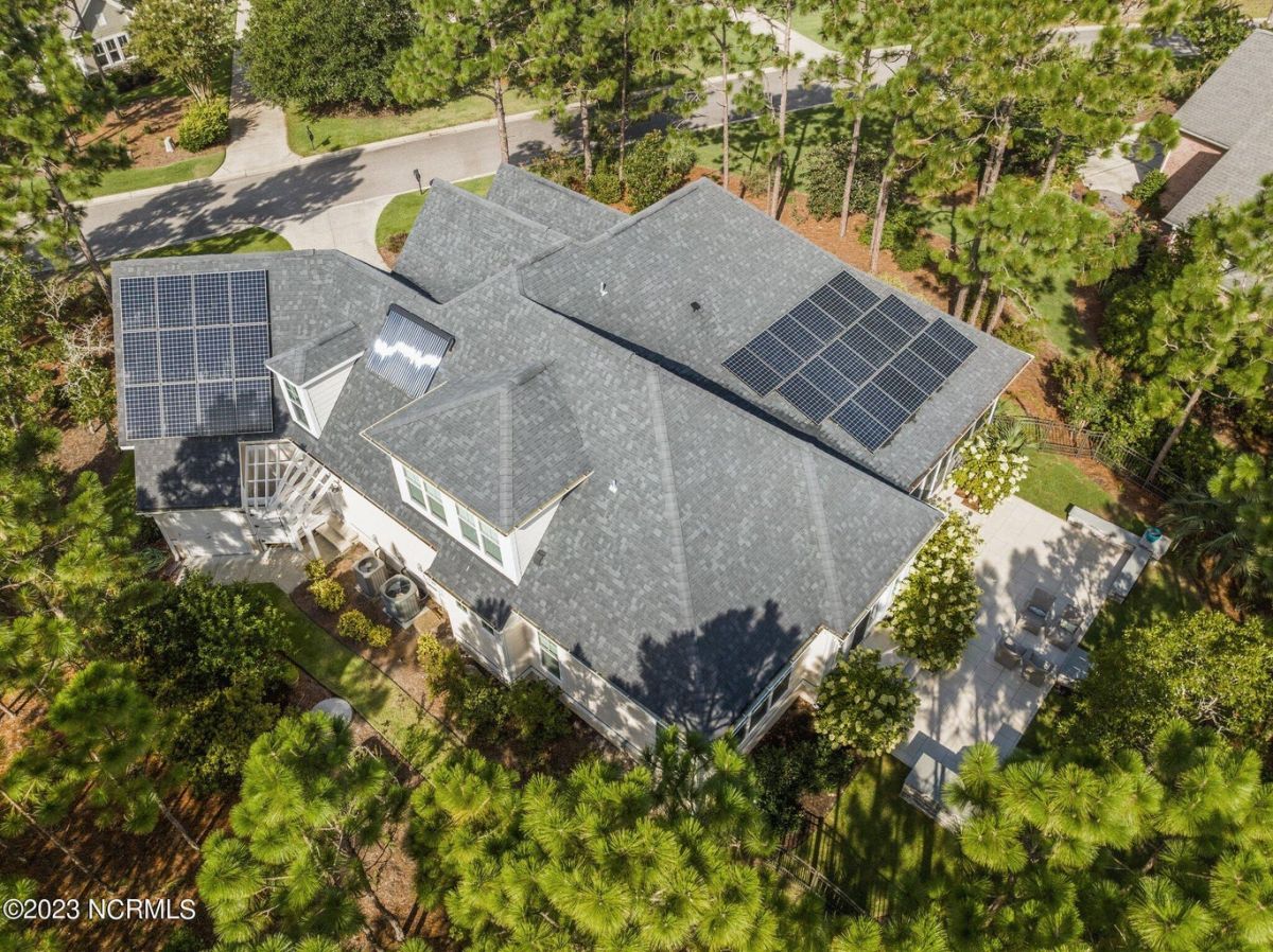 3586 Wood Crest Lane