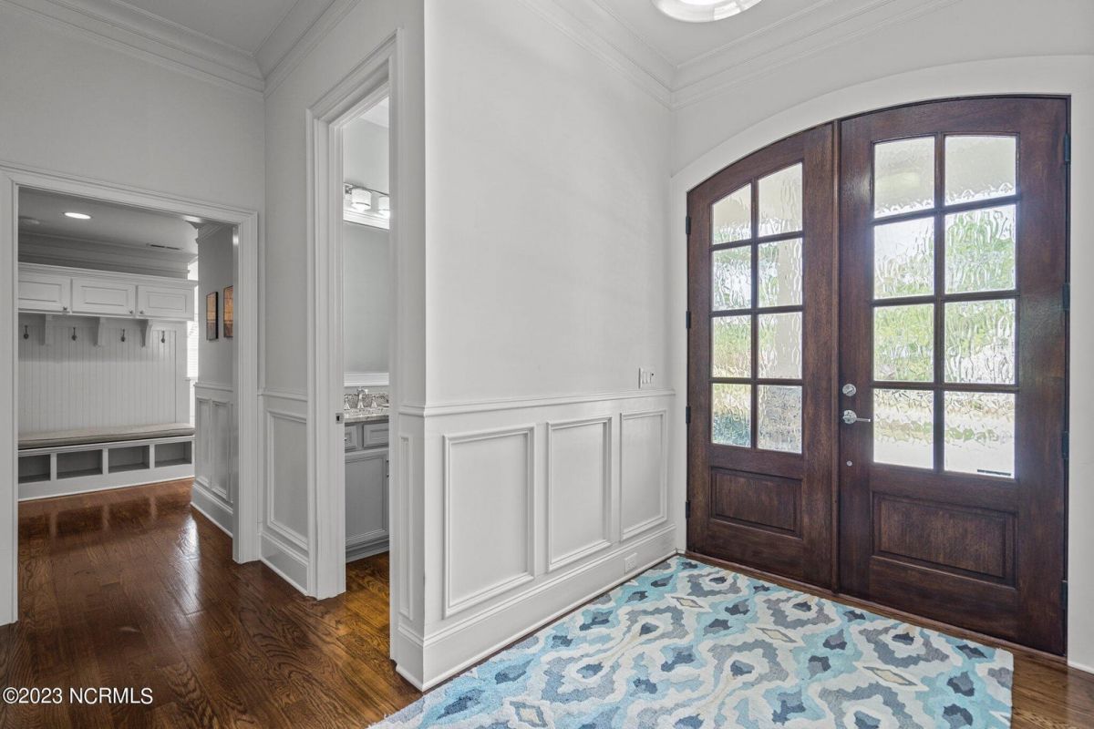 3586 Wood Crest Lane