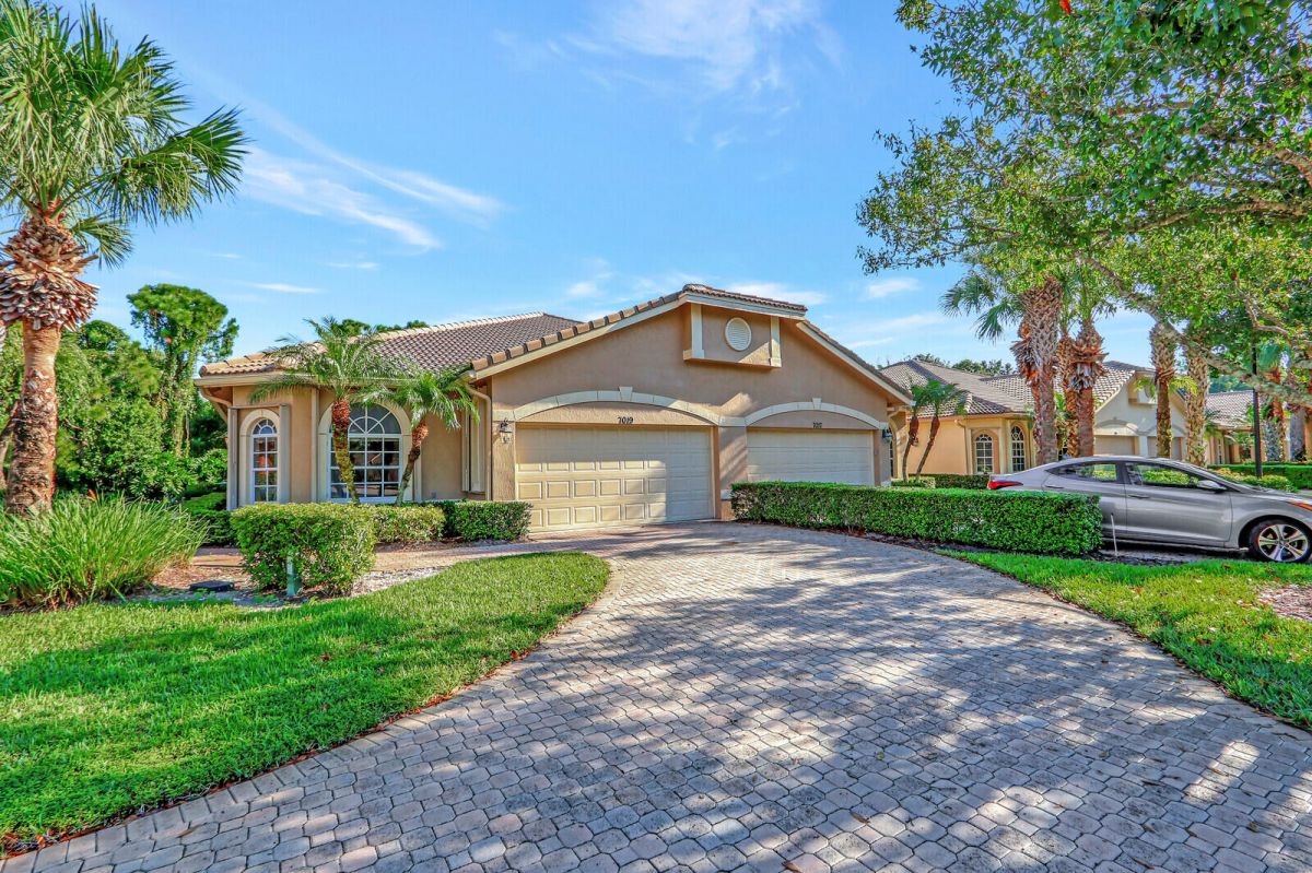 7019 Willow Pine Way