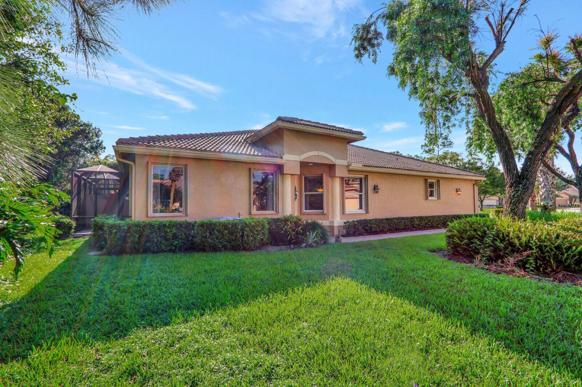 7019 Willow Pine Way