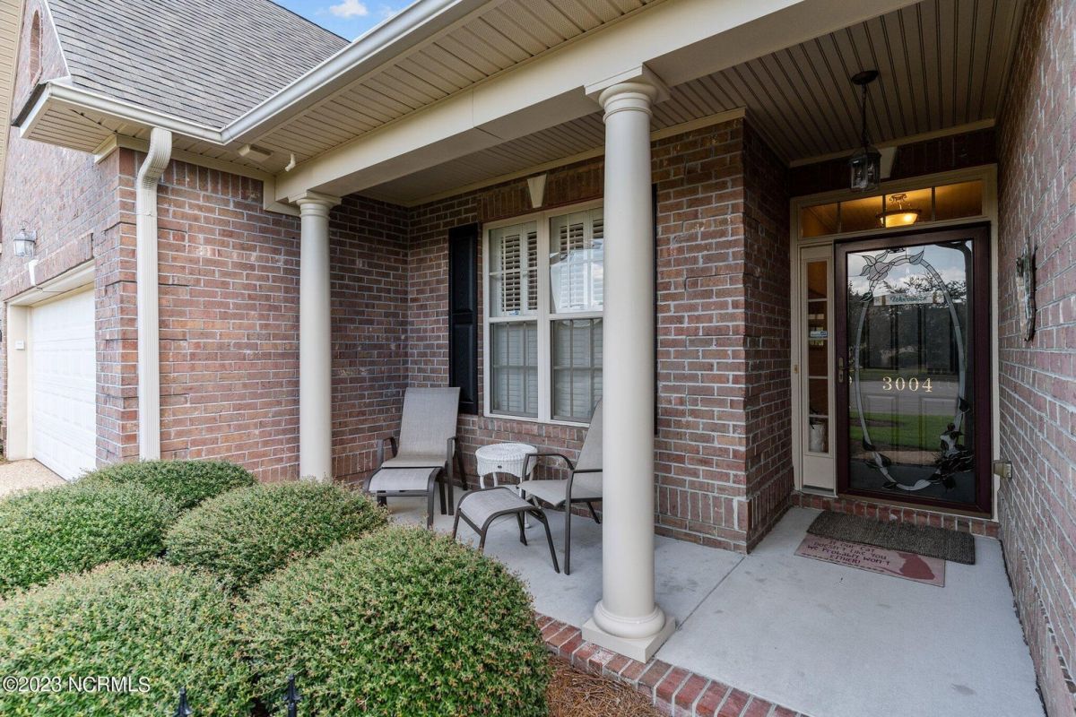 3004 Braewood Court