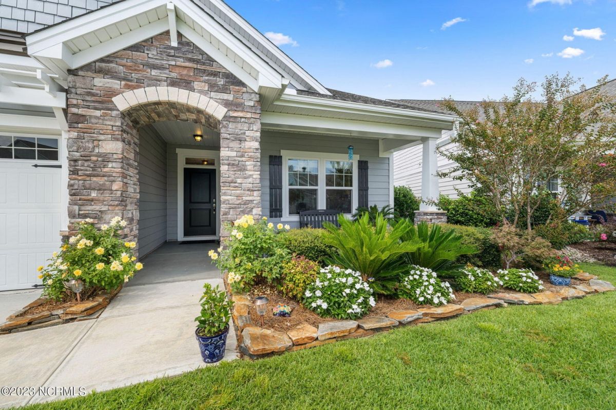 3160 Inland Cove Drive