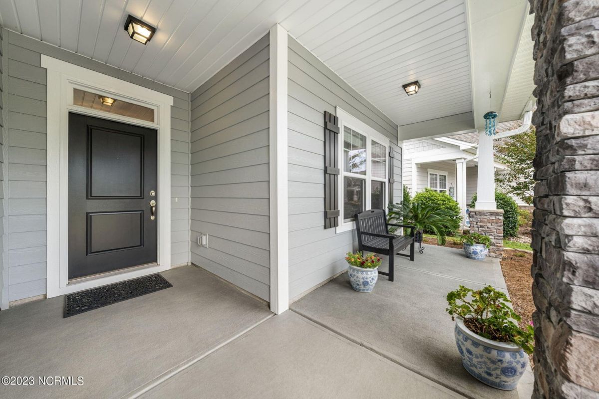 3160 Inland Cove Drive