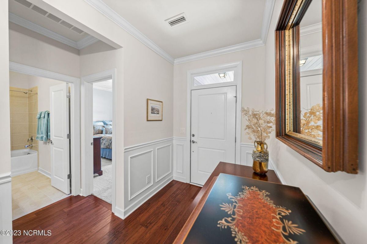 3160 Inland Cove Drive