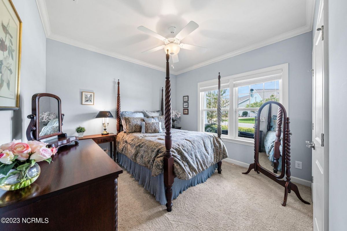 3160 Inland Cove Drive