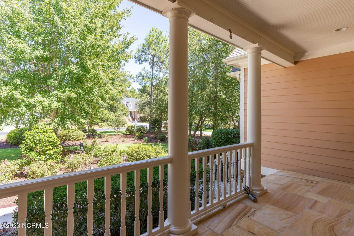 3615 Gleneagle Drive