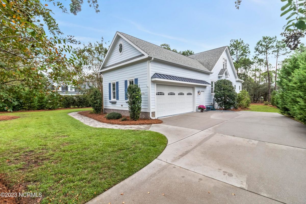 2574 Hillsborough Drive