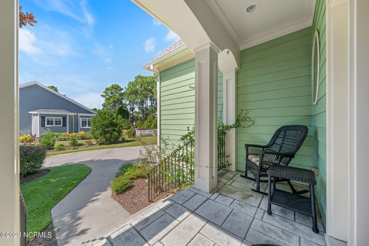 4110 Kittiwake Court