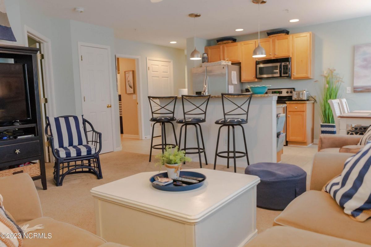 3350 Club Villas Drive