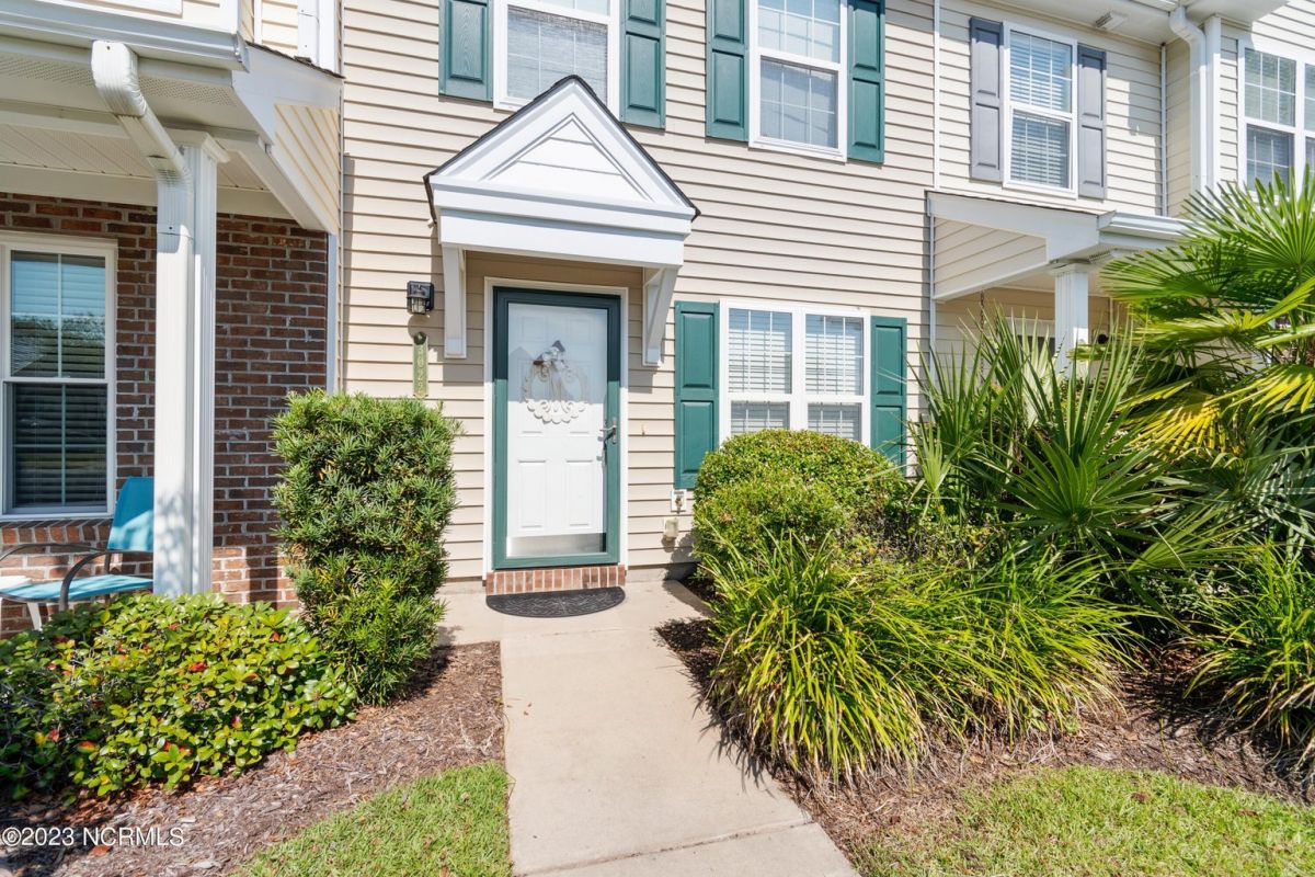 3022 Cedar Creek Lane