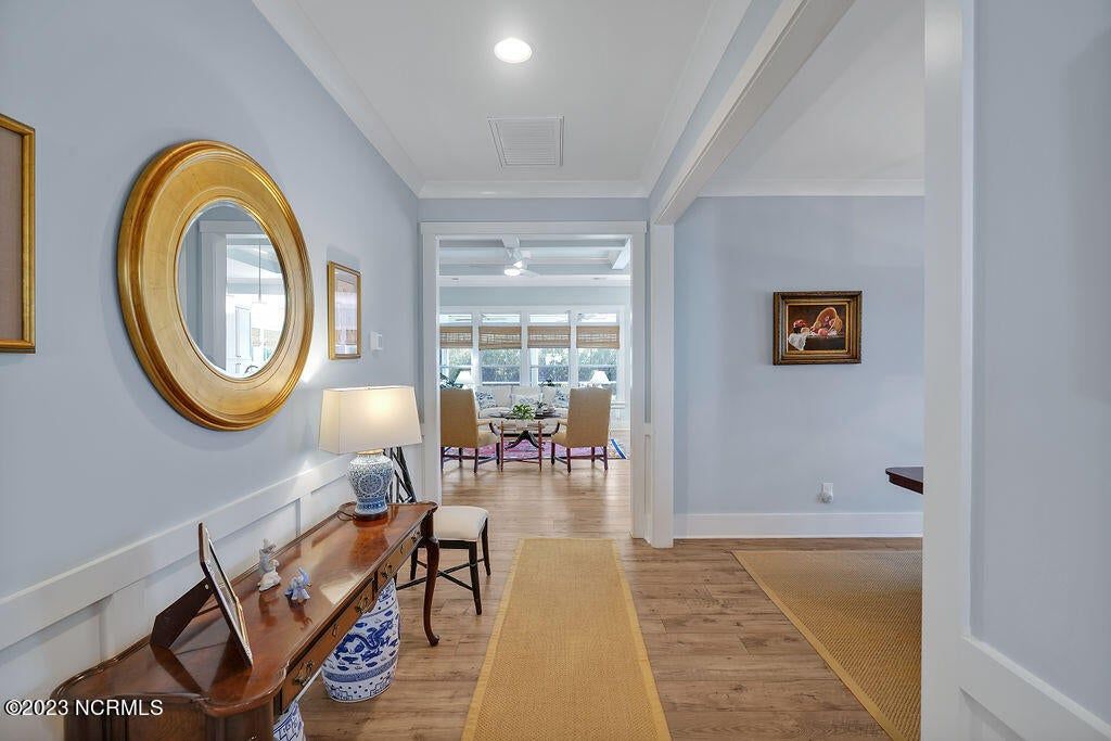 5865 Park West Circle