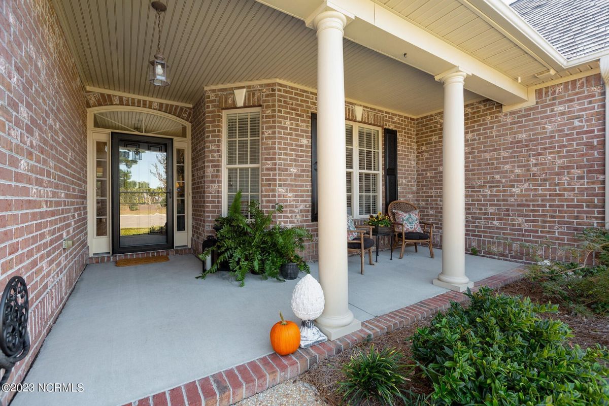 3050 Braewood Court