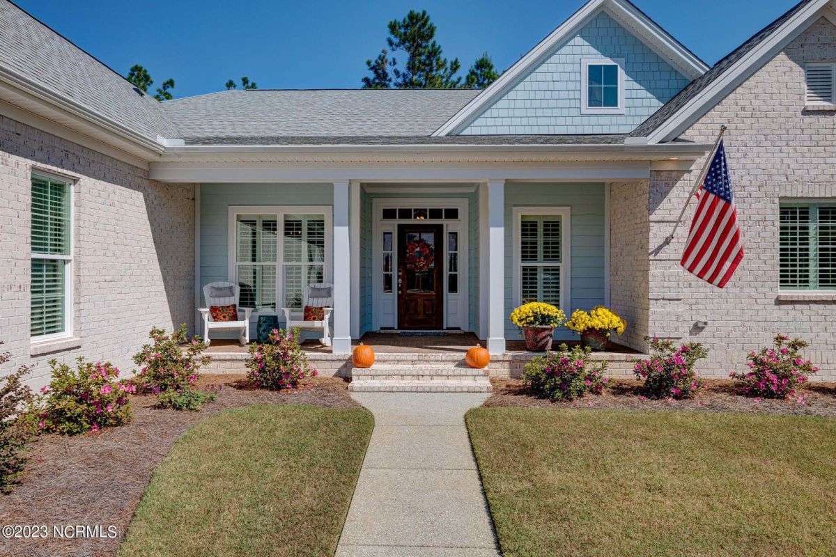 2692 Timber Crest Drive