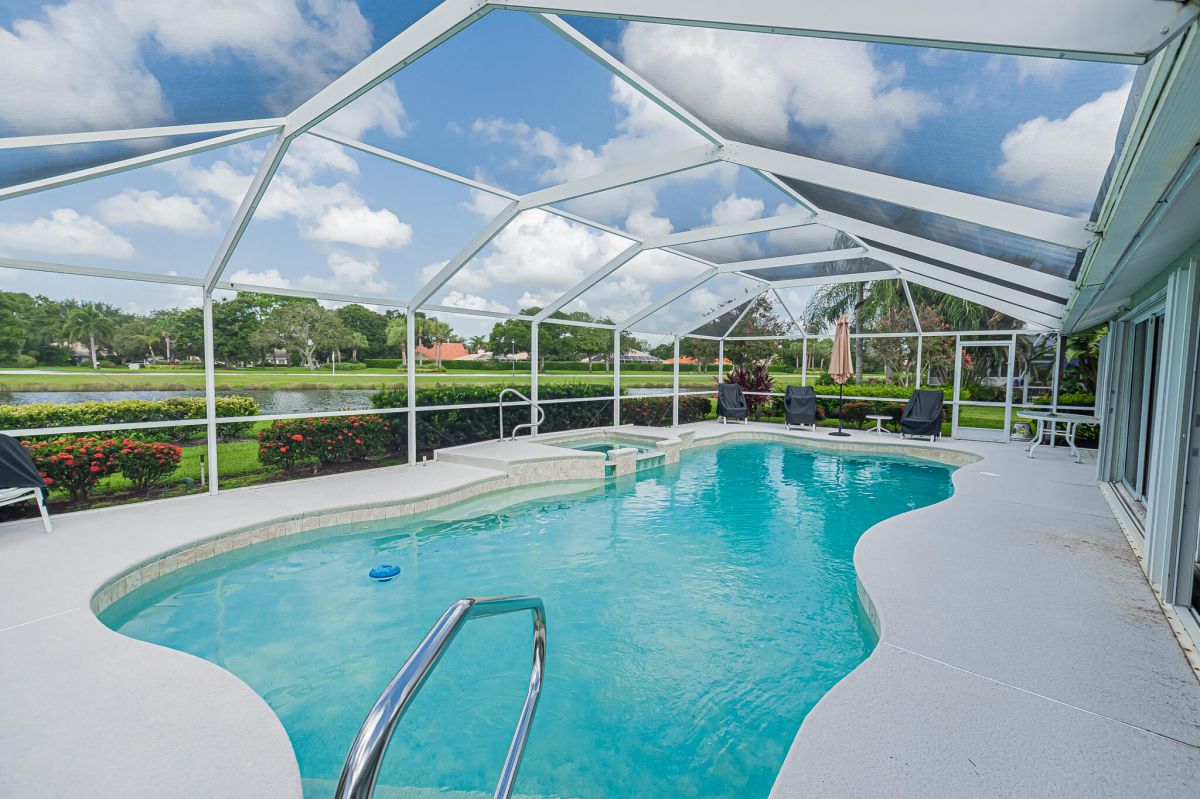 1282 Moonlite Cove