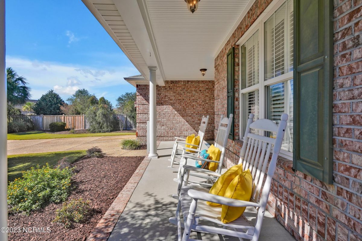 1264 Nightingale Court
