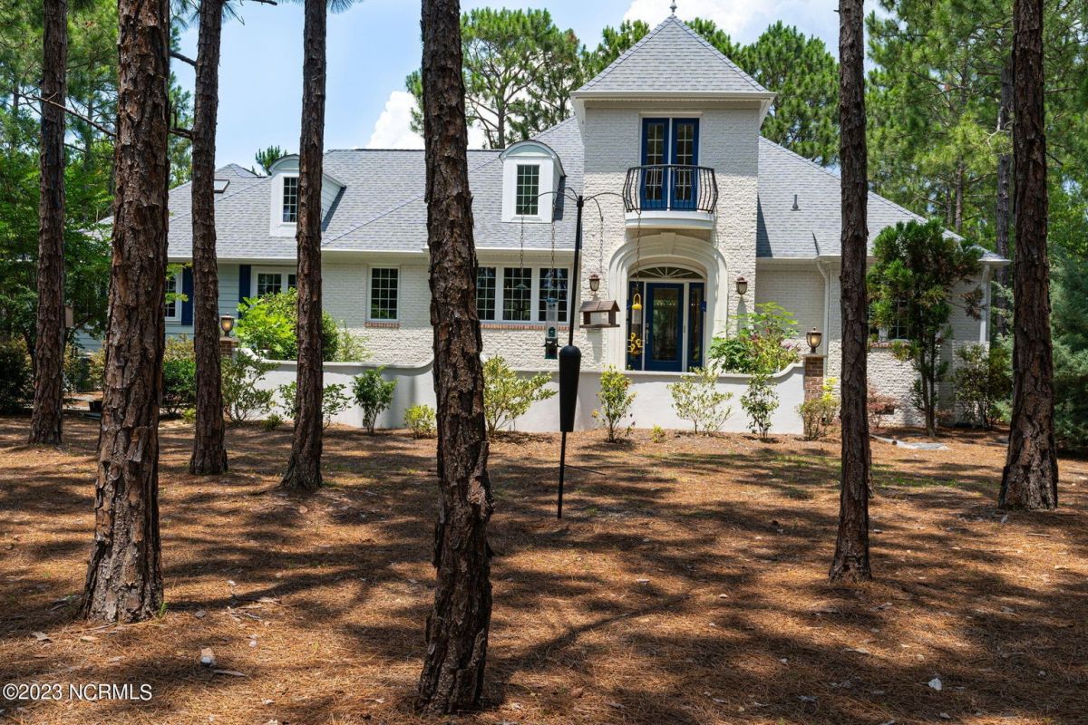 3888 Ridge Crest Drive