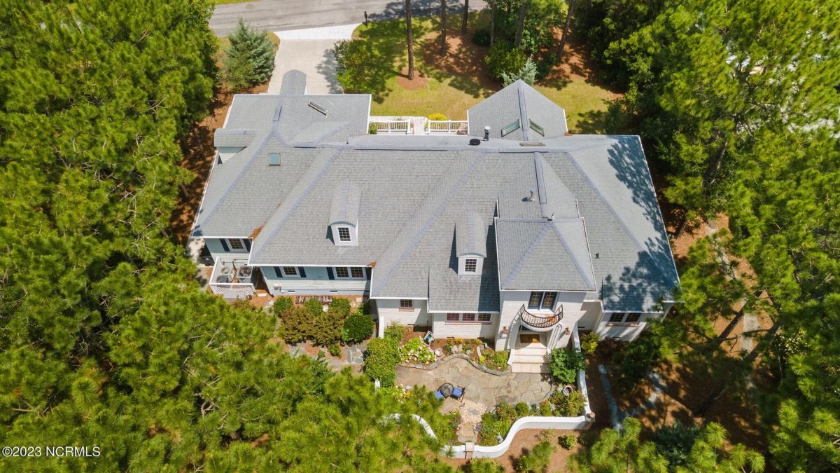 3888 Ridge Crest Drive