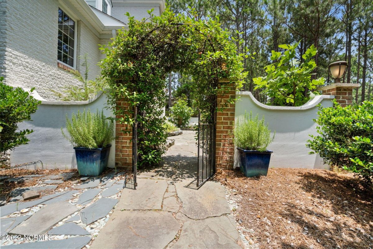 3888 Ridge Crest Drive