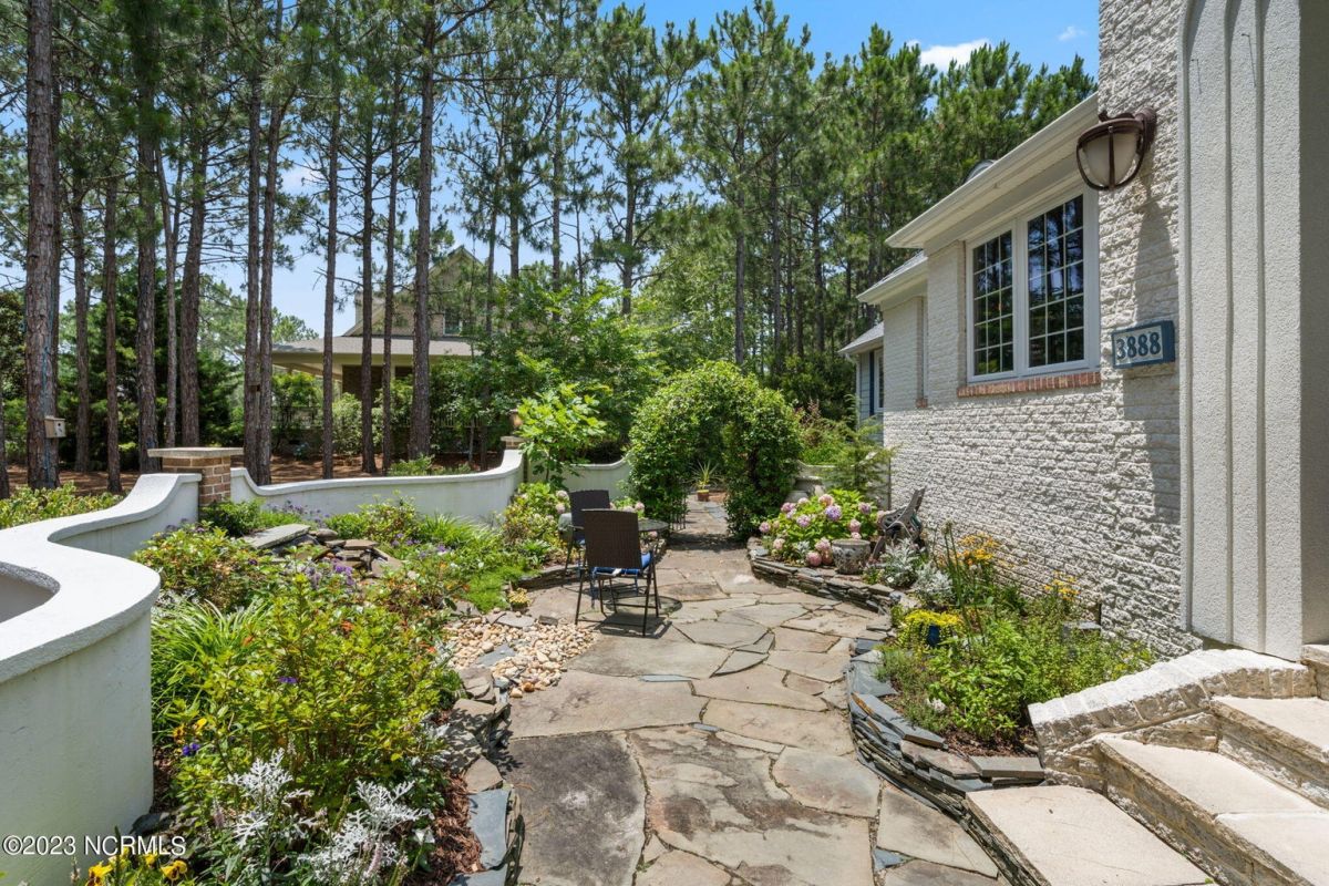 3888 Ridge Crest Drive