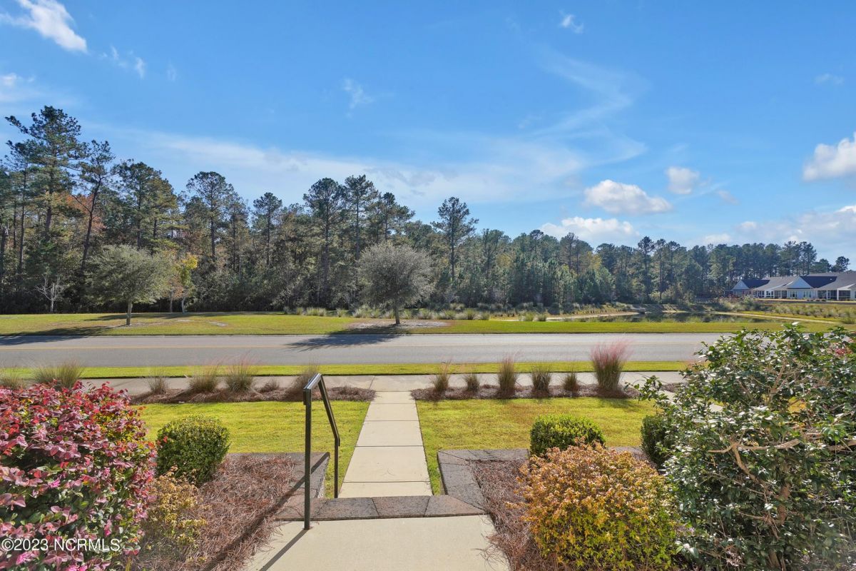 2266 Low Country Boulevard