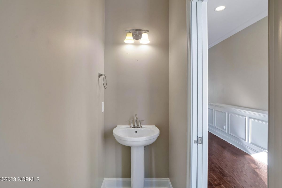 2266 Low Country Boulevard