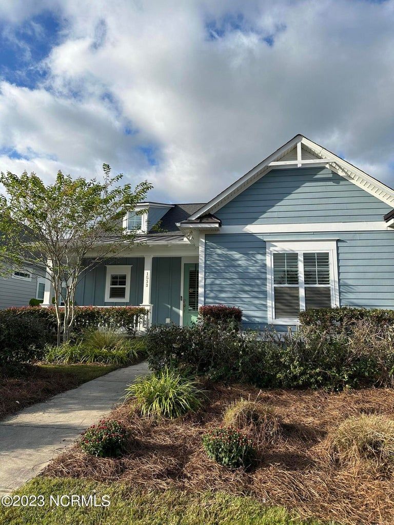 1533 Low Country Boulevard