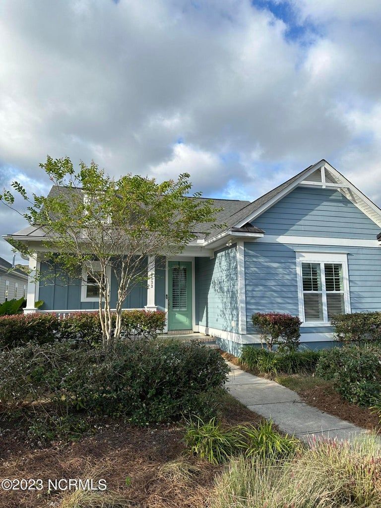 1533 Low Country Boulevard