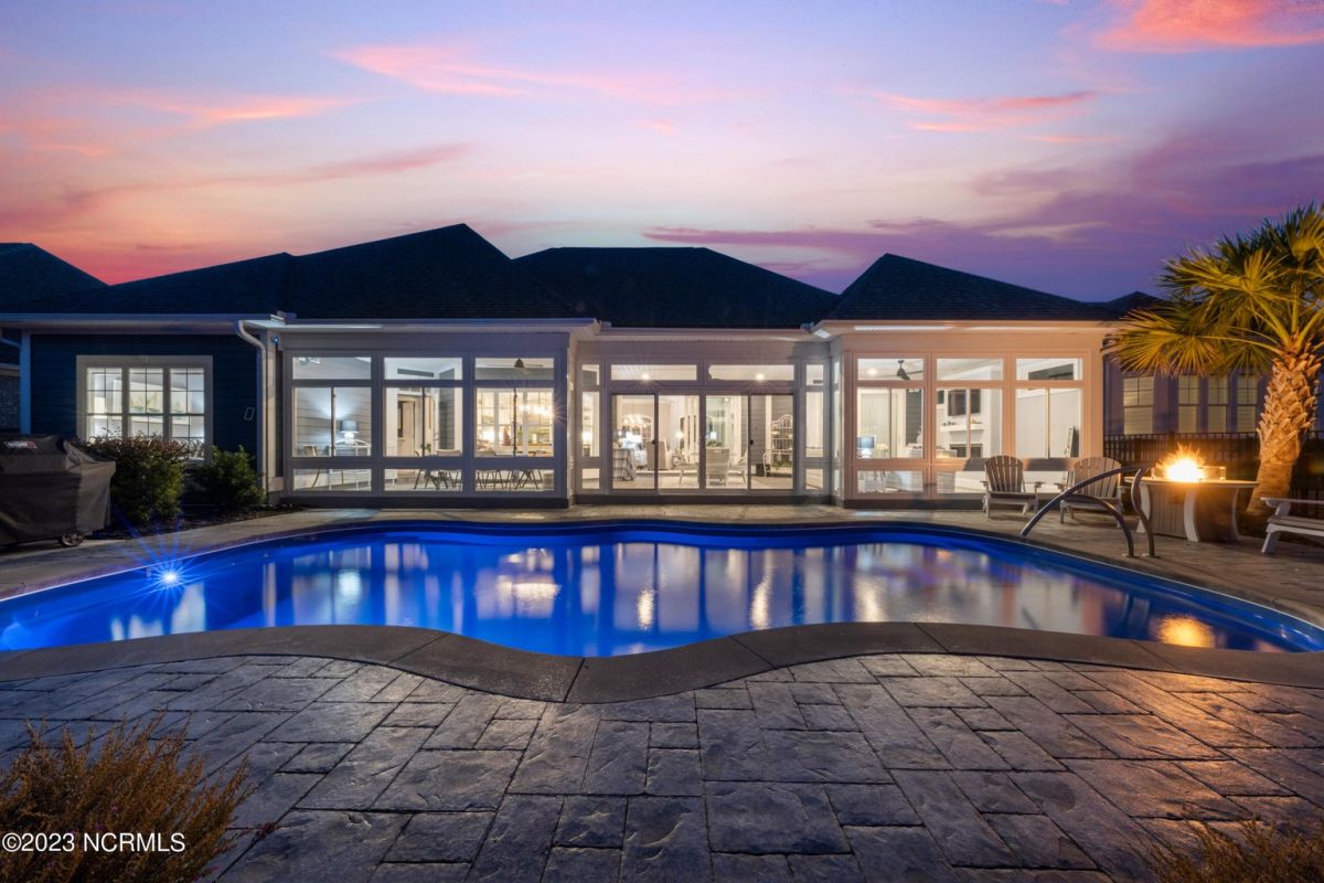 8678 Horse Nettle Drive