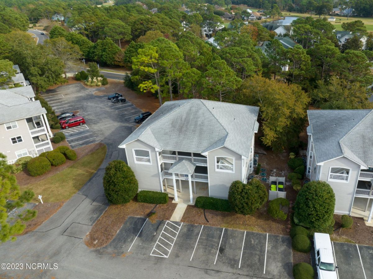 3030 Marsh Winds Circle