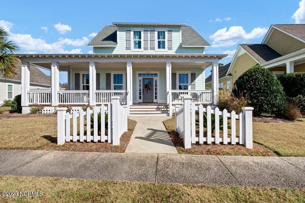 8634 Hammocks Cove Trail