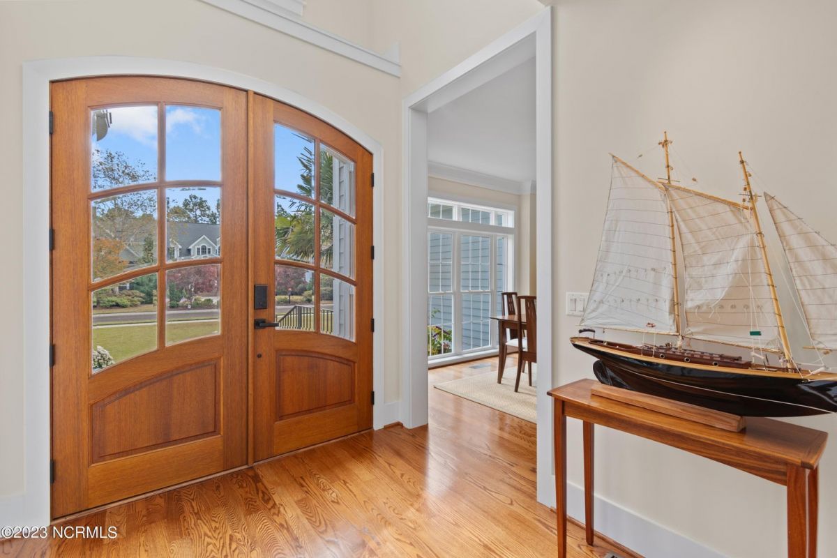 2583 Hillsborough Drive