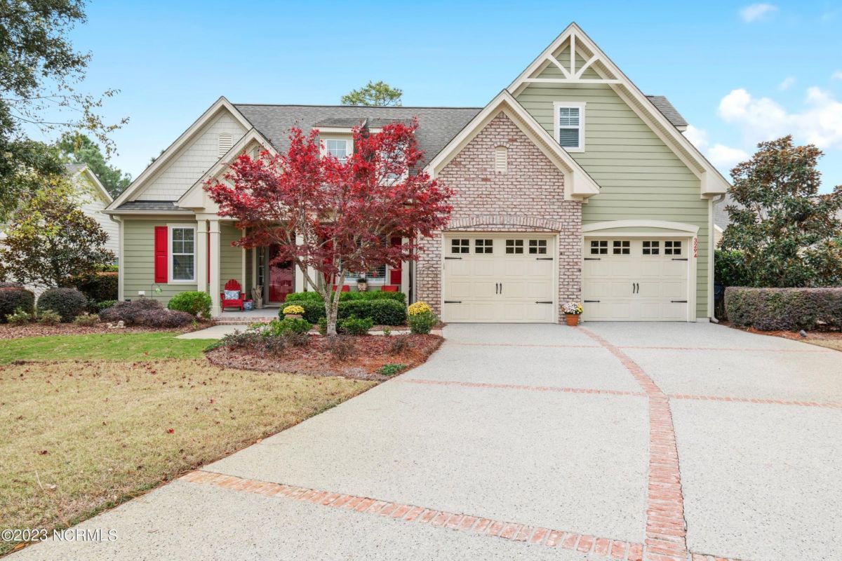 3294 Moss Hammock Wynd