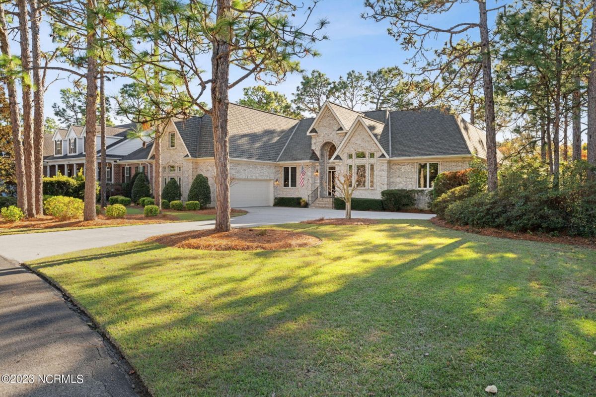 3851 Members Club Boulevard