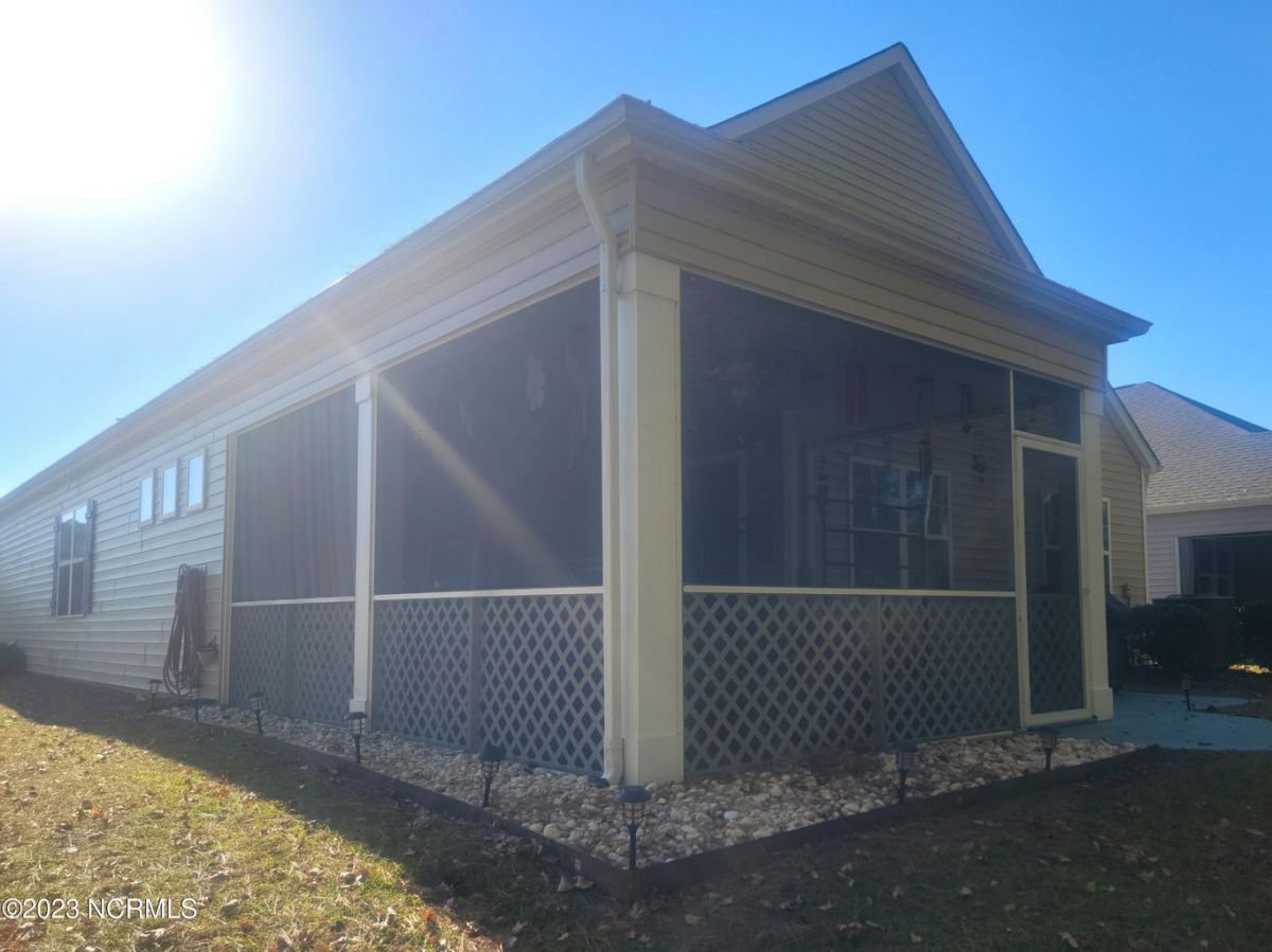 518 Harbor Creek Way