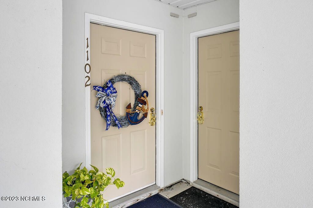 3030 Marsh Winds Circle