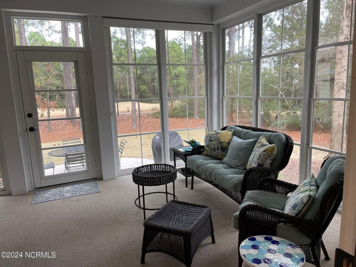 4490 Regency Crossing Crossing